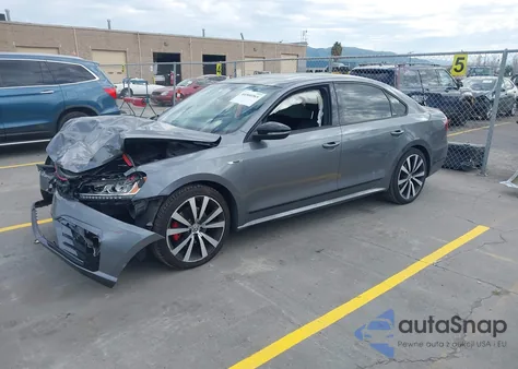 2018 Volkswagen Passat 3.6L V6 Gt z USA, uszkodzony, nr VIN 1VWJM7A32JC040264
